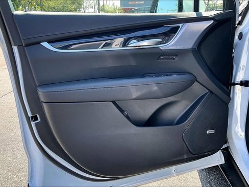 New 2026 Cadillac XT5 Premium Luxury w/ LPO, ONYX Package FWD image 11