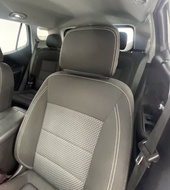 Used 2022 GMC Terrain SLE w/ Driver Convenience Package FWD image 5