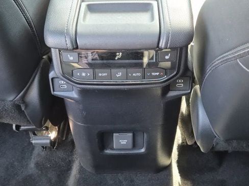 Certified 2024 Toyota Grand Highlander Limited image 13