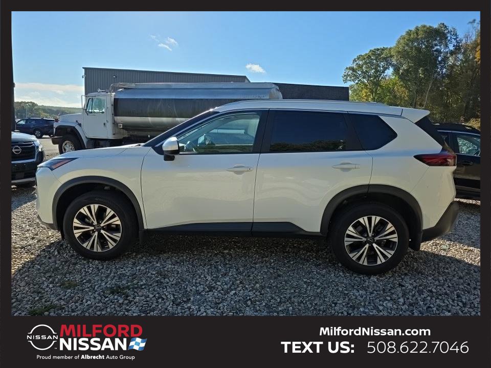 Certified 2023 Nissan Rogue SV w/ SV Premium B Package AWD/4WD image 2