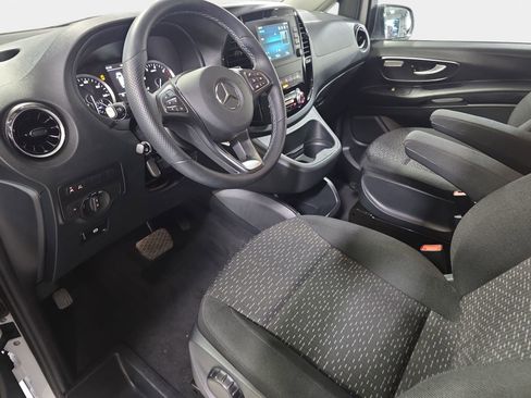 Used 2023 Mercedes-Benz Metris Passenger image 16