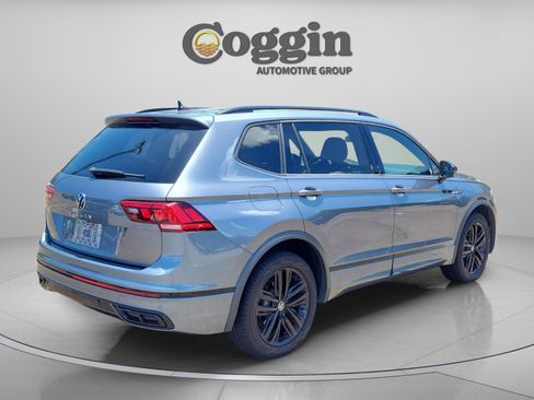 Used 2022 Volkswagen Tiguan SE R-Line FWD image 5
