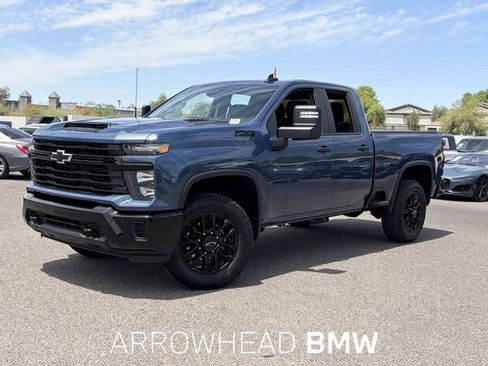 Used 2026 Chevrolet Silverado 2500 Custom w/ Custom Convenience Package AWD/4WD image 1