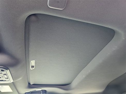 Used 2024 Toyota Tacoma TRD Sport w/ TRD Sport Premium Package image 18