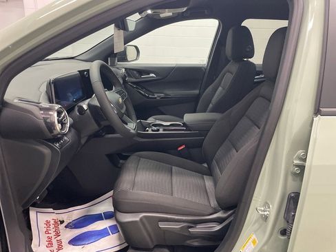New 2026 Chevrolet Equinox LT w/ Safety and Technology Package image 10