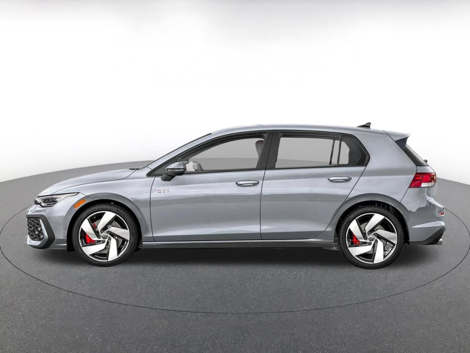 Used 2026 Volkswagen Golf S FWD image 3