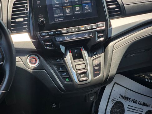 Used 2023 Honda Odyssey Sport image 14