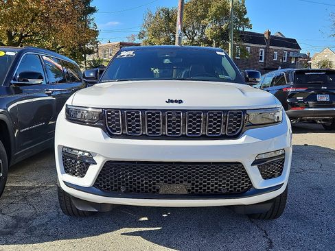 New 2025 Jeep Grand Cherokee Summit w/ Obsidian Package image 2