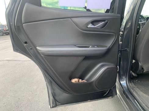 Used 2019 Chevrolet Blazer LT FWD image 36