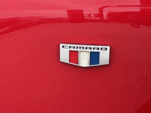 Used 2019 Chevrolet Camaro LT RWD image 35
