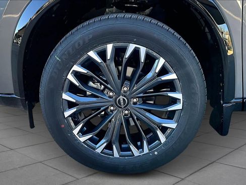 New 2026 Nissan Rogue Platinum w/ Platinum Premium Package image 9