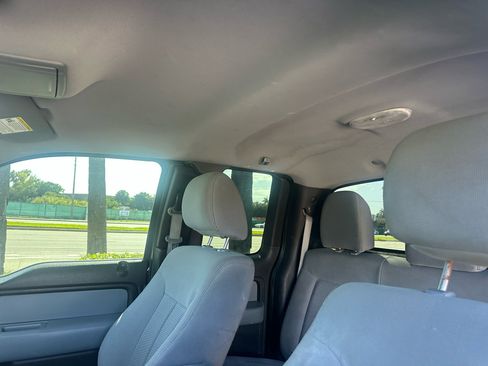 Used 2011 Ford F150 XLT w/ XLT Chrome Pkg image 14