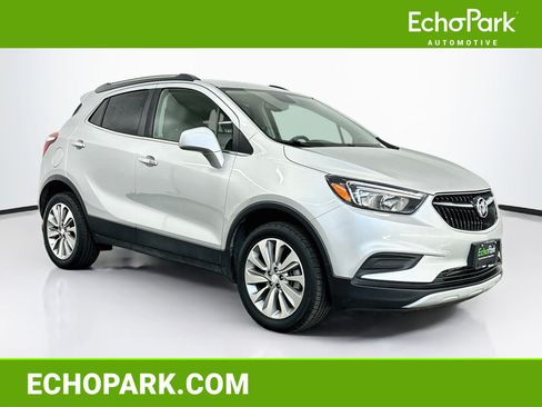 Used 2020 Buick Encore Preferred AWD/4WD image 1