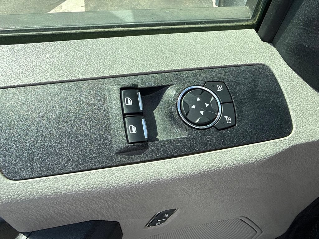Used 2019 Ford F550 4x4 Regular Cab Super Duty image 14
