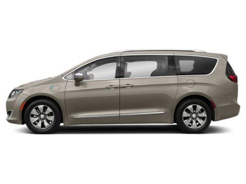 Used 2018 Chrysler Pacifica Limited w/ Advanced Safetytec Group FWD image 3
