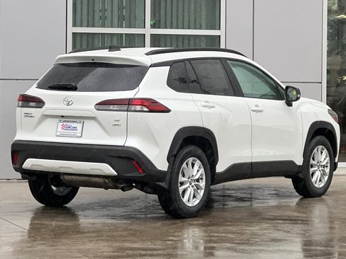 New 2026 Toyota Corolla Cross LE w/ Cold Weather Package image 4