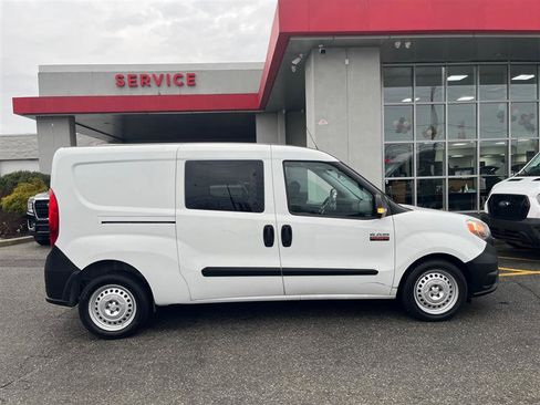 Used 2019 RAM ProMaster City Tradesman image 7