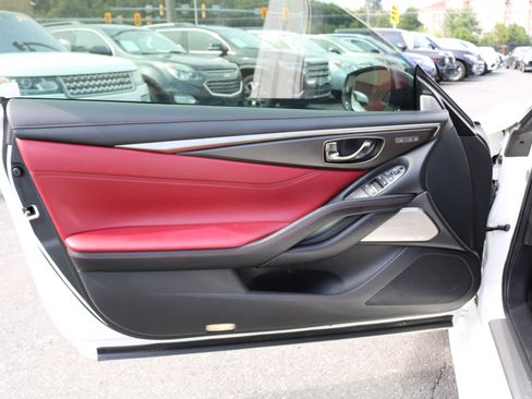 Used 2021 INFINITI Q60 Red Sport 400 w/ Proactive Package image 13