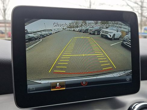 Certified 2019 Mercedes-Benz GLA 250 4MATIC image 18