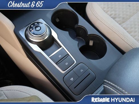Used 2020 Ford Escape SE FWD image 40