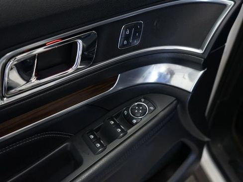 Used 2017 Ford Explorer Limited w/ Equipment Group 301A image 19