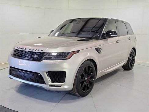Used 2018 Land Rover Range Rover Sport HSE Dynamic image 3