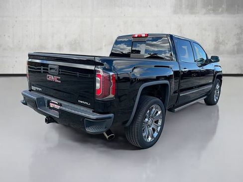 Used 2018 GMC Sierra 1500 Denali w/ Denali Ultimate Package image 5