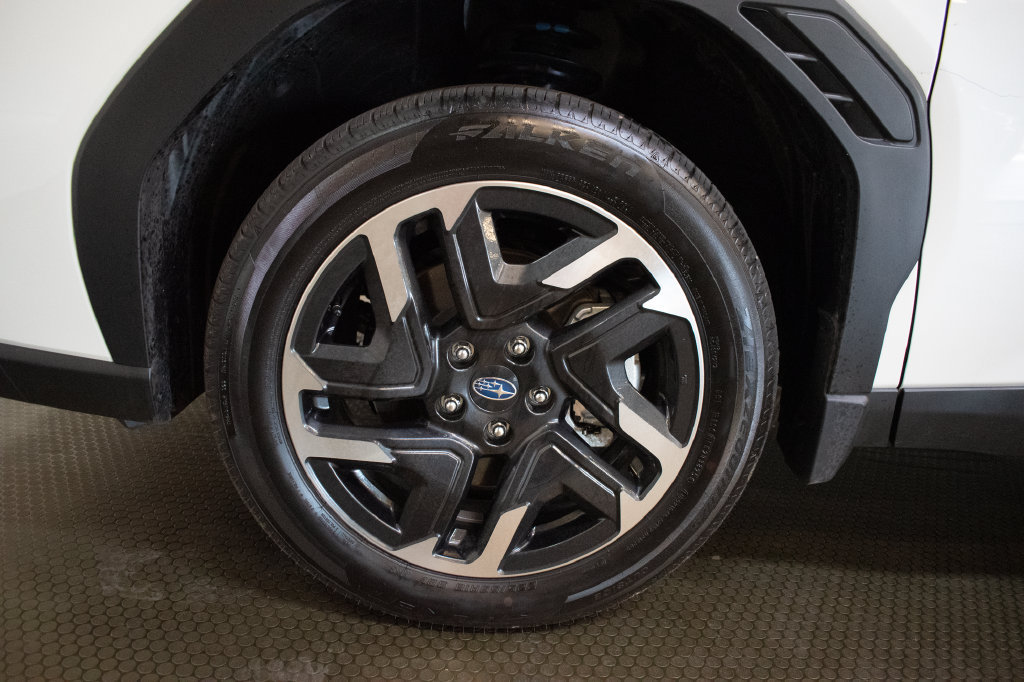 Used 2026 Subaru Forester Limited AWD/4WD image 9