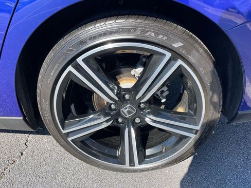 Certified 2025 Honda Accord Sport image 43