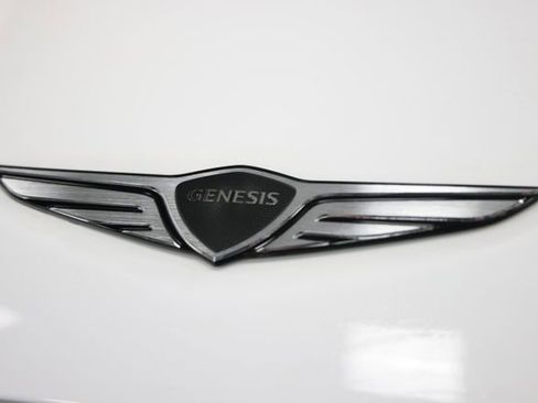 New 2026 Genesis GV70 2.5T Sport Prestige w/ G1 Accessory Package AWD/4WD image 4