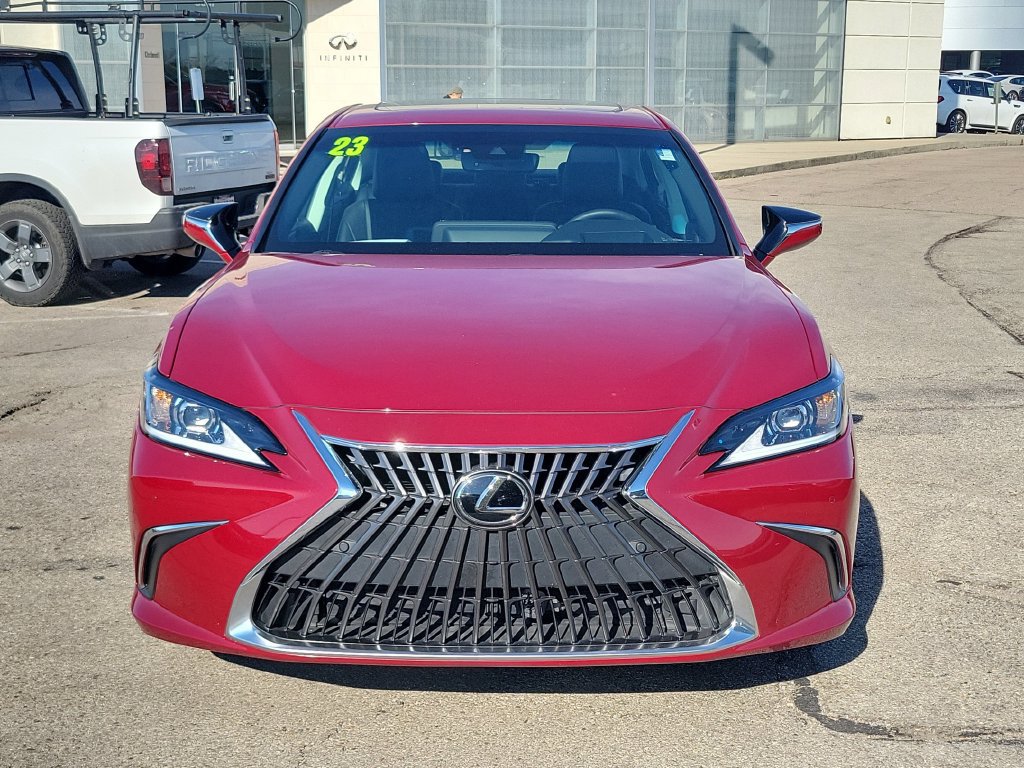 Used 2023 Lexus ES 300h w/ Accessory Package (Z2) FWD image 8
