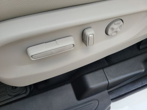 Used 2025 Honda Odyssey EX-L image 24