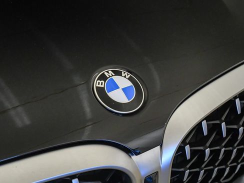 Used 2023 BMW X4 xDrive30i w/ Convenience Package AWD/4WD image 7