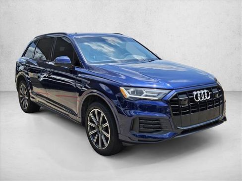 Used 2023 Audi Q7 2.0T Premium Plus w/ Premium Plus Package AWD/4WD image 3
