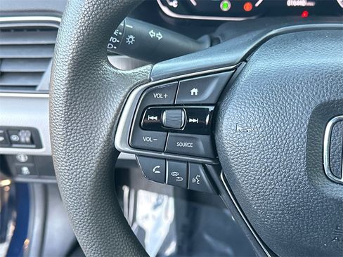 Used 2019 Honda Accord LX image 21