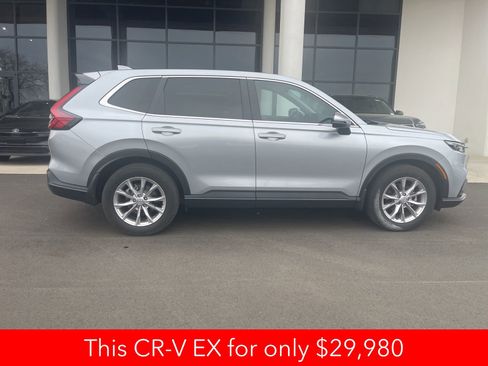 Used 2023 Honda CR-V EX image 7