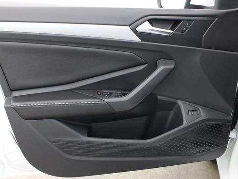 Used 2026 Volkswagen Jetta S FWD image 15