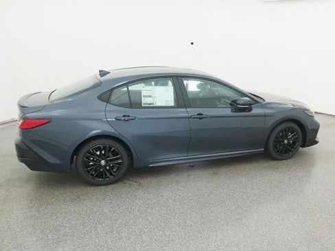 New 2026 Toyota Camry SE image 10