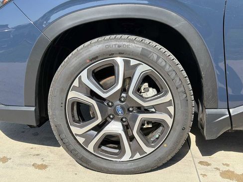 Certified 2024 Subaru Ascent Touring AWD/4WD image 10