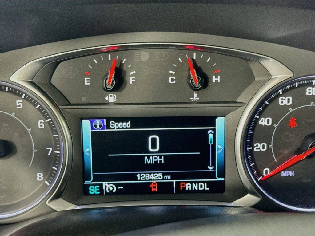 Used 2019 GMC Acadia SLT FWD image 15