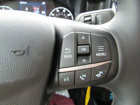 Certified 2024 Ford Maverick XLT w/ XLT Luxury Package image 30