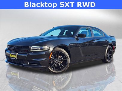 Used 2018 Dodge Charger SXT w/ Blacktop Package