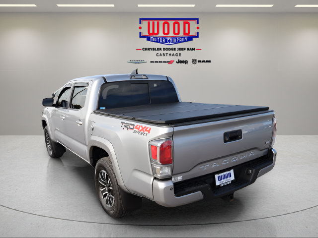 Used 2021 Toyota Tacoma TRD Sport w/ TRD Premium Sport Package AWD/4WD image 6