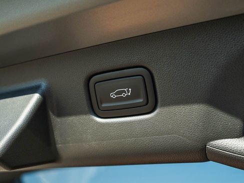 New 2026 Hyundai Kona Limited AWD/4WD image 9