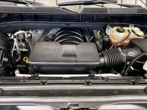 Used 2019 Chevrolet Silverado 1500 LTZ w/ LTZ Plus Package AWD/4WD image 9