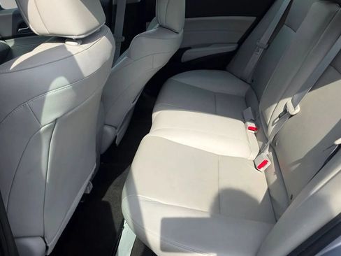 Used 2016 Acura ILX FWD image 11