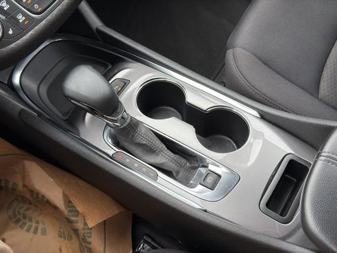 Used 2024 Chevrolet Malibu LT w/ Sport Edition image 20