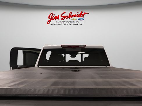 Used 2025 GMC Sierra 2500 AT4 w/ AT4 Premium Plus Package AWD/4WD image 32
