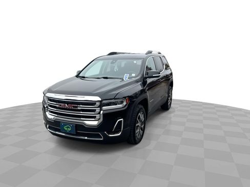 Certified 2023 GMC Acadia SLE w/ Driver Convenience Package image 4