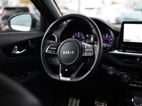 Used 2023 Kia Forte GT image 9